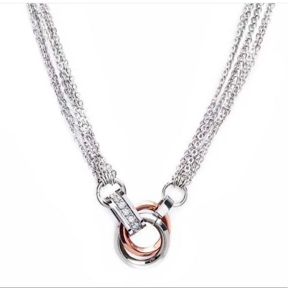 💕Pretty Chain Bracelet with interlocking rings.